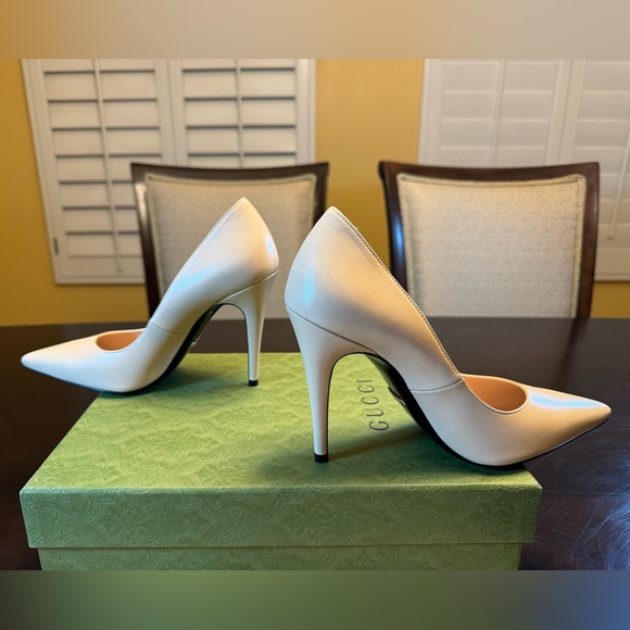 New Gucci GG High Heel Leather Beige Pumps Shoes 38 / US 8 - Picture 11 of 16